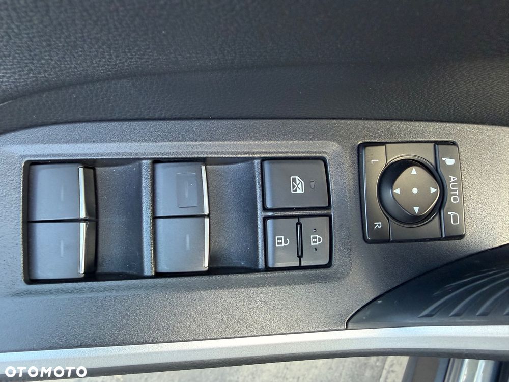 Toyota RAV4 2.0 Comfort 4x2 MS - 37