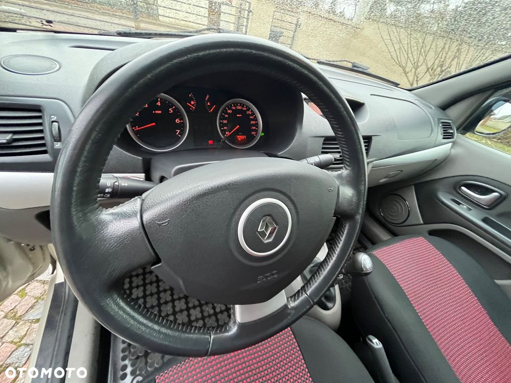 Renault Thalia 1.2 16V All Inclusive - 15