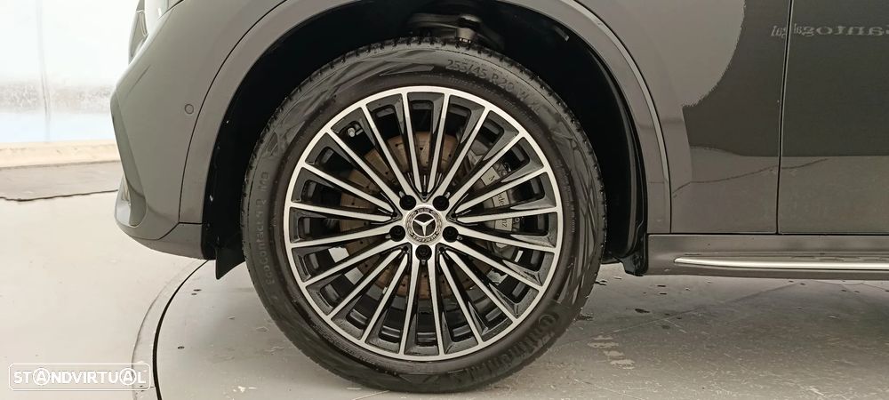 Mercedes-Benz GLC 300 de 4Matic - 17