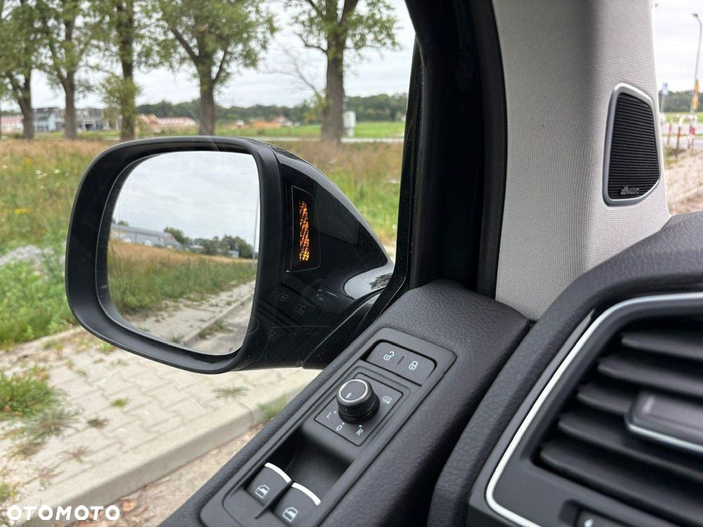 Volkswagen Multivan 2.0 BiTDI L1 Highline 4Motion DSG - 36