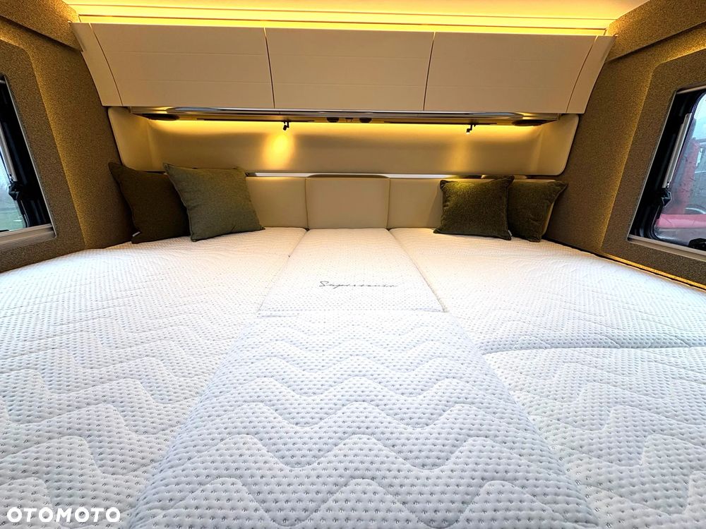 Adria Supersonic 780 SL - 24