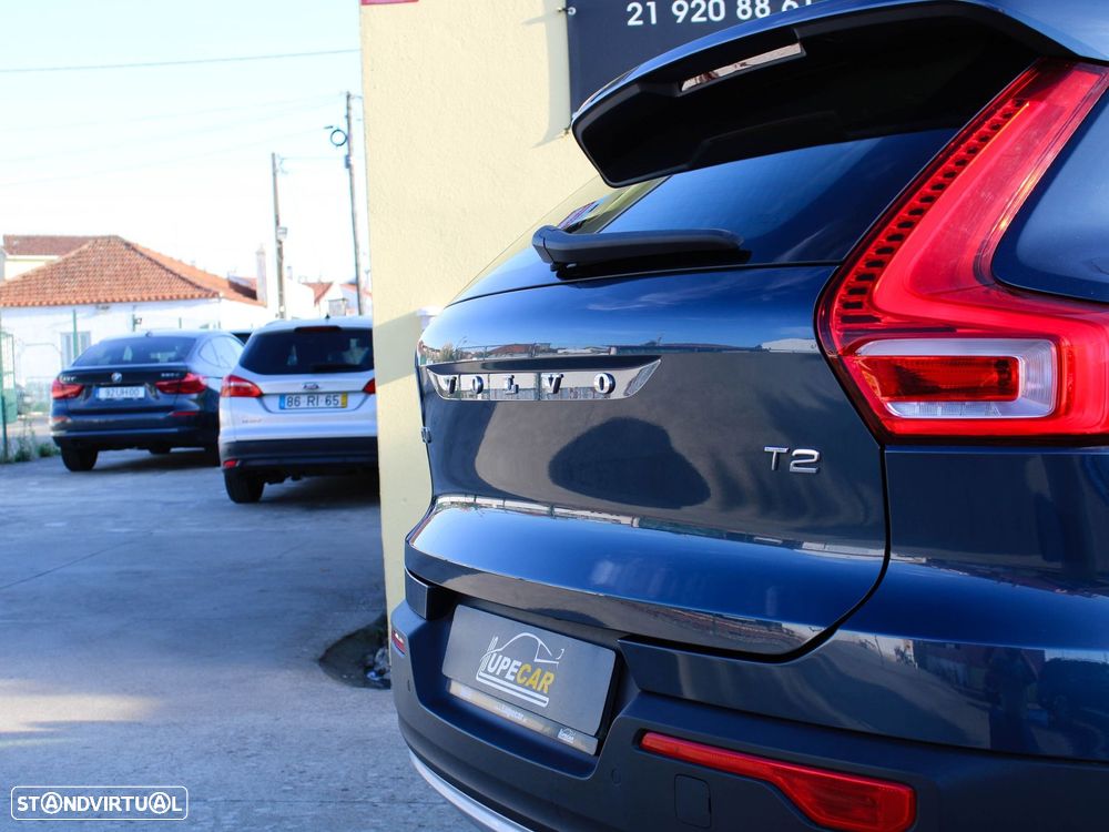 Volvo XC 40 1.5 T2 Momentum Plus - 19