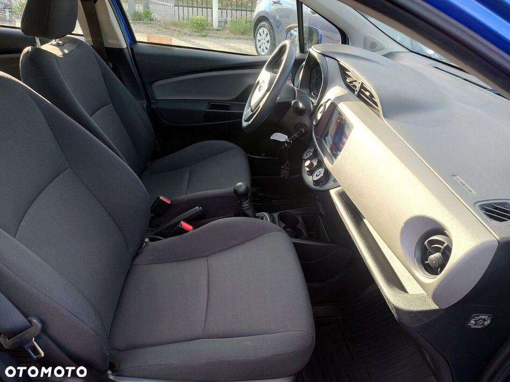Toyota Yaris - 23
