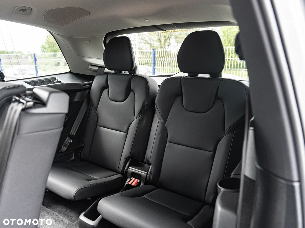 Volvo XC 90 T8 AWD Recharge Plus Dark - 28