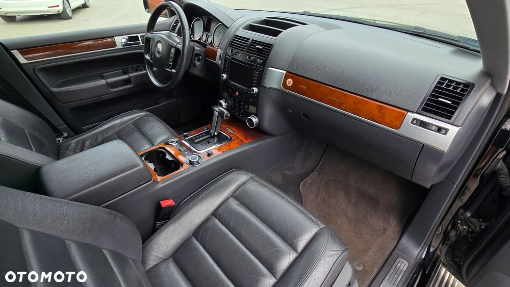 Volkswagen Touareg 4.2 V8 FSI Tiptr - 21