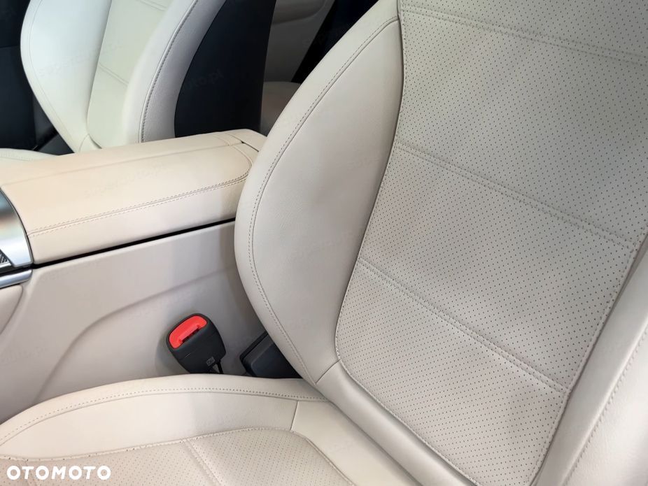 Mercedes-Benz GLC 220 d mHEV 4-Matic Avantgarde - 7