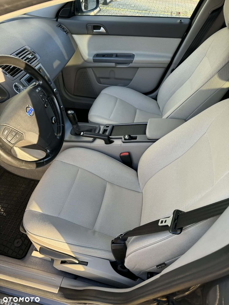 Volvo V50 DPF D4 Momentum - 11