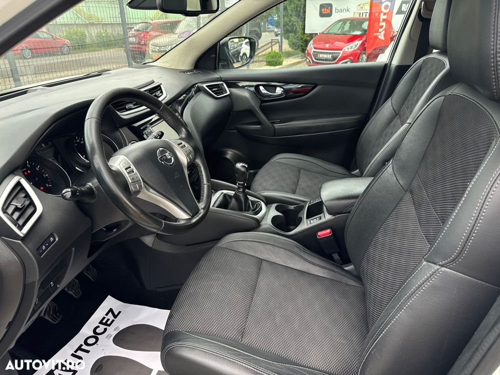 Nissan Qashqai 1.6 DIG-T TEKNA+ - 10