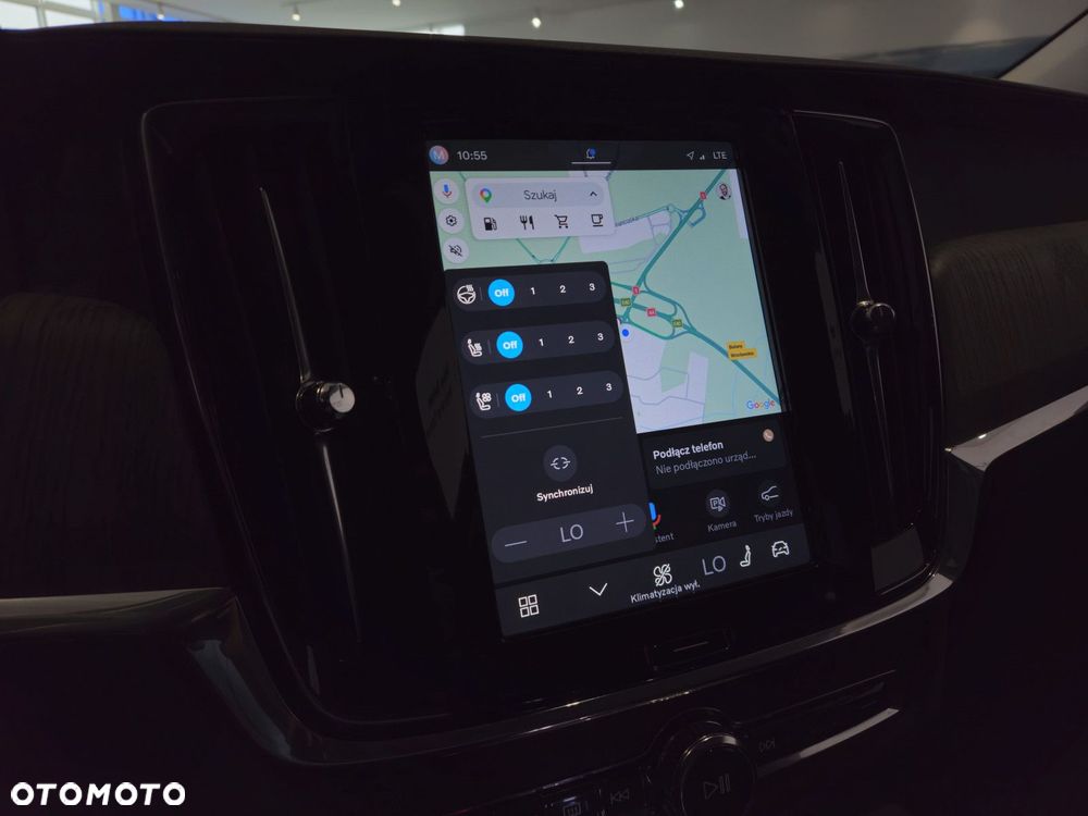 Volvo V90 Cross Country - 23