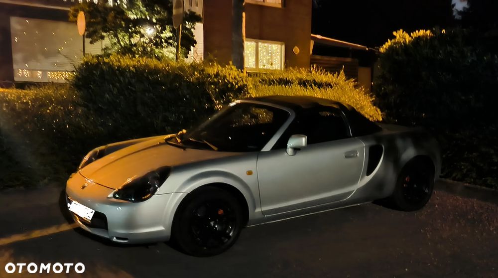 Toyota MR2 1.8 VVT-i - 2