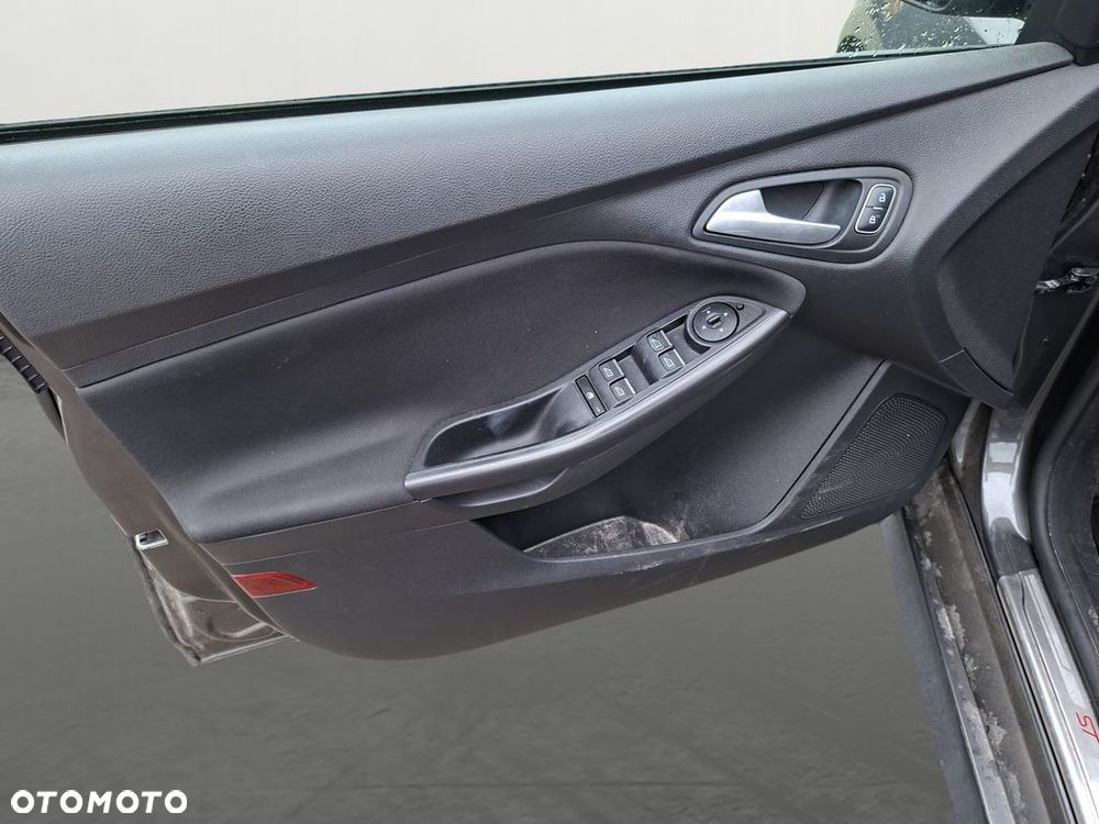 Ford Focus 1.5 EcoBoost ST-Line ASS - 7