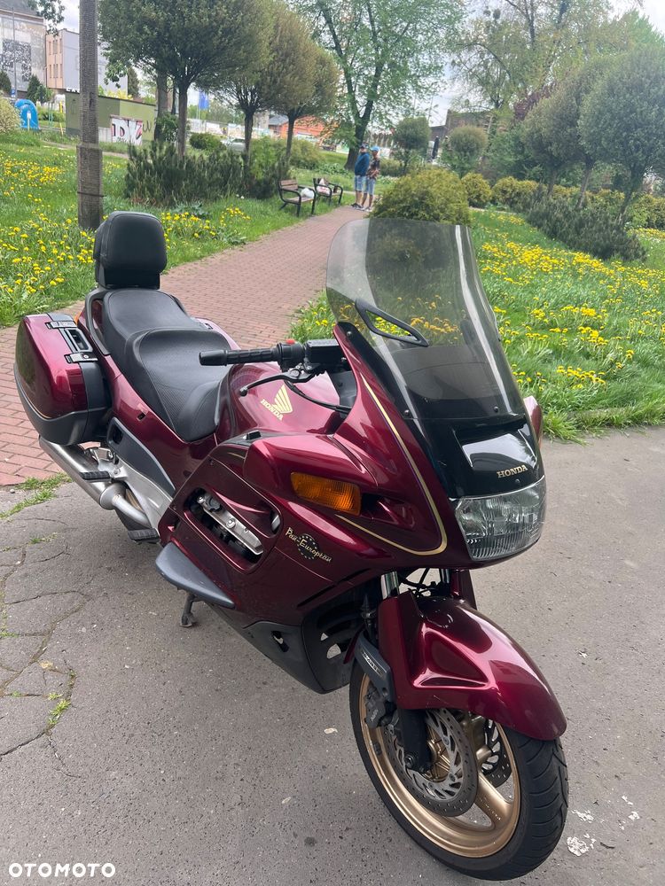 Honda ST - 6
