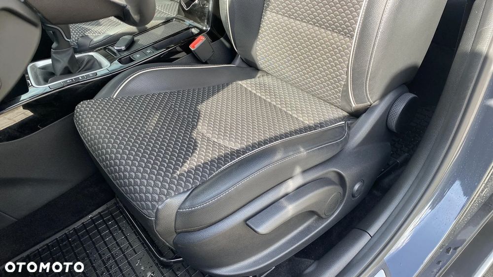 Kia XCeed 1.5 T-GDI Business Line - 12