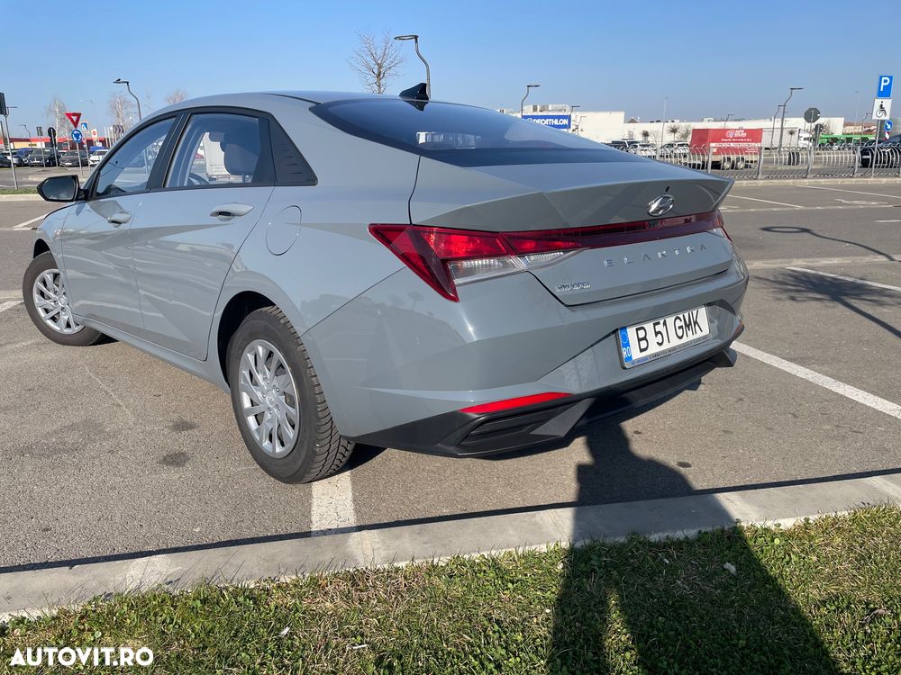 Hyundai Elantra 1.6 l 123 CP 6MT Comfort - 10