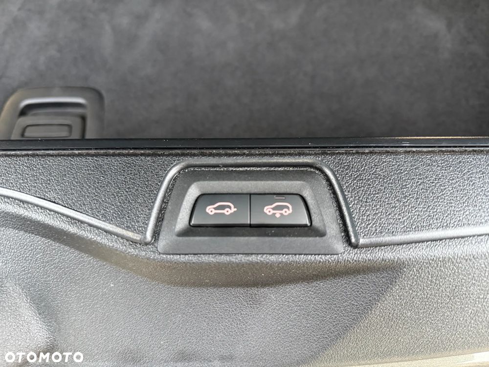 BMW X5 xDrive30d - 24