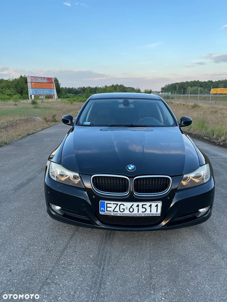 BMW Seria 3 318d - 3