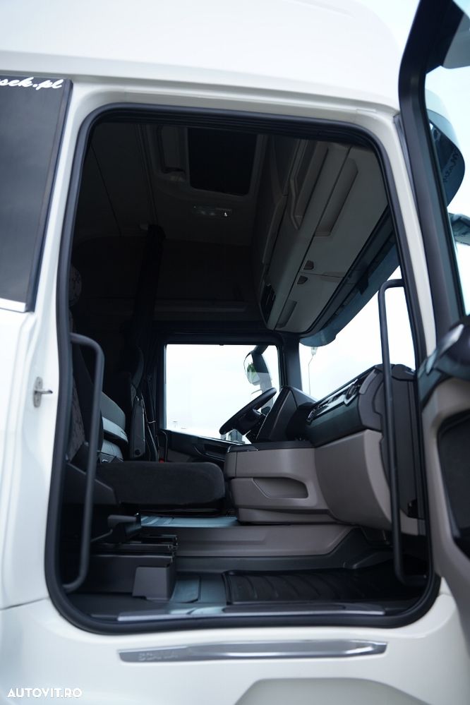 Scania R 520 / V8 / SISTEM HIDRAULIC / RETARDER / I-PARK COOL / FULL AIRMATIC / EURO 6 - 36