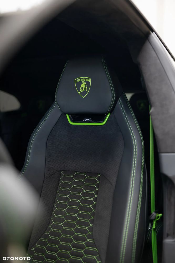 Lamborghini Urus - 27