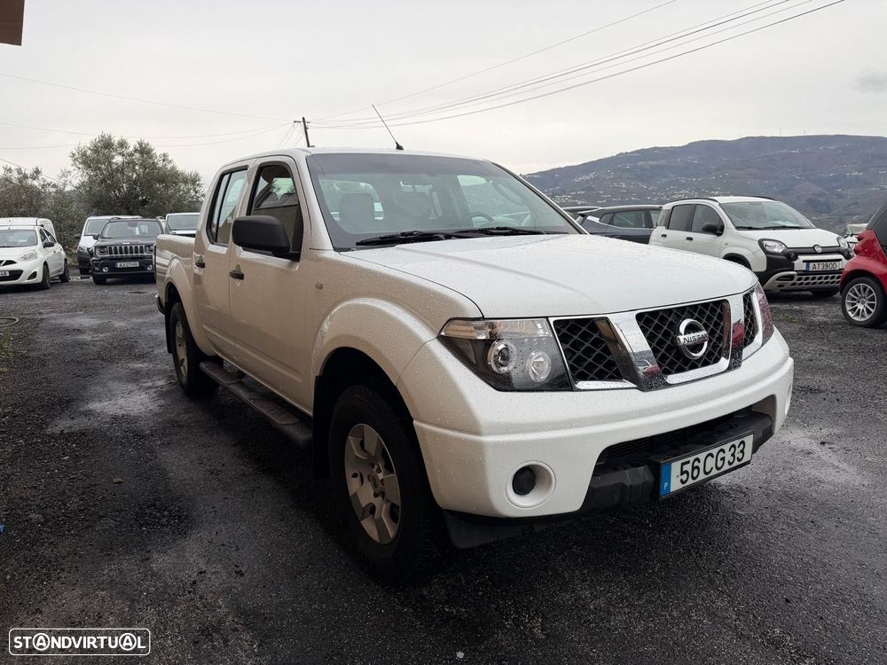 Nissan Navara 2.5 dCi CD LE Prem.+IT - 4