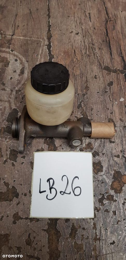 Pompa hamulcowa + zbiorniczek - 1