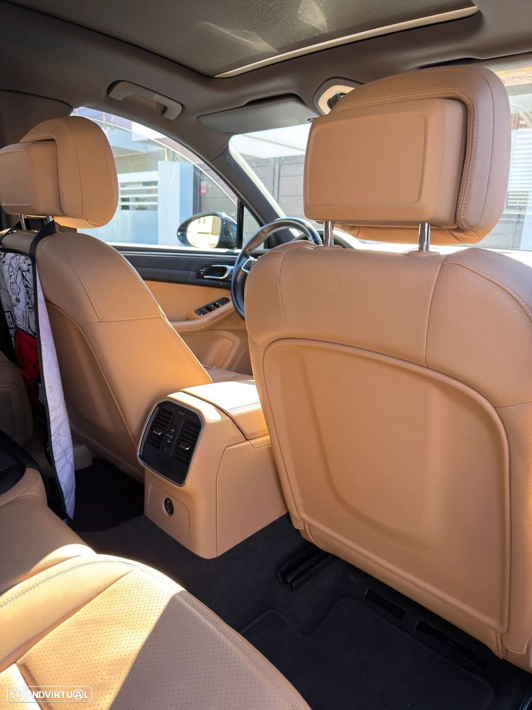 Porsche Macan Standard - 31