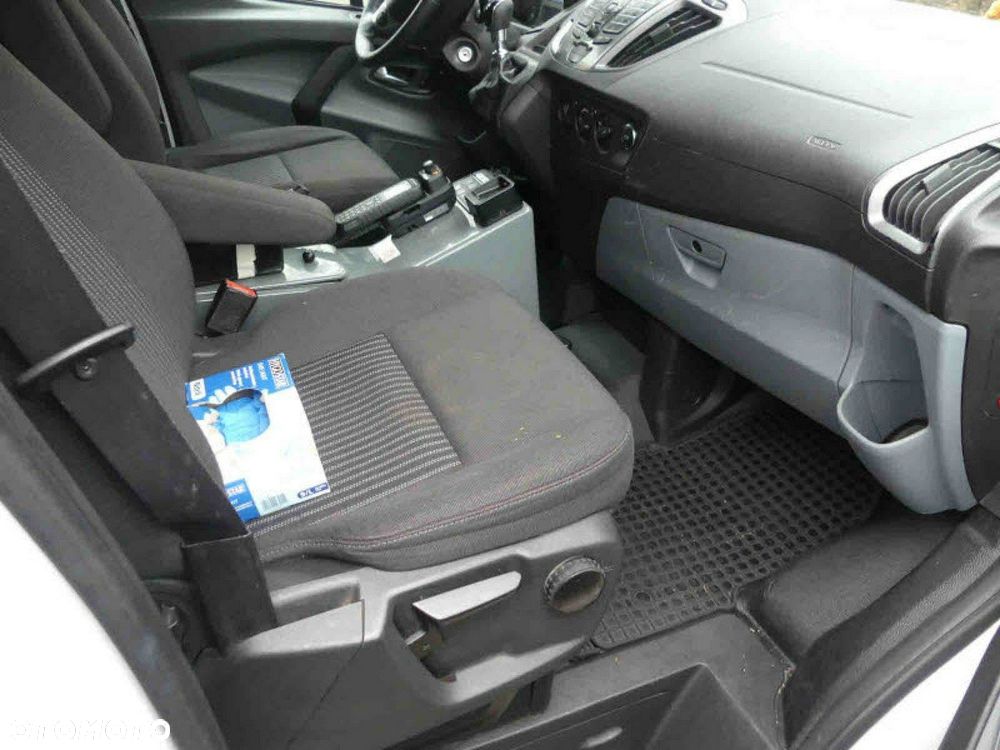 Ford Transit Custom - 13