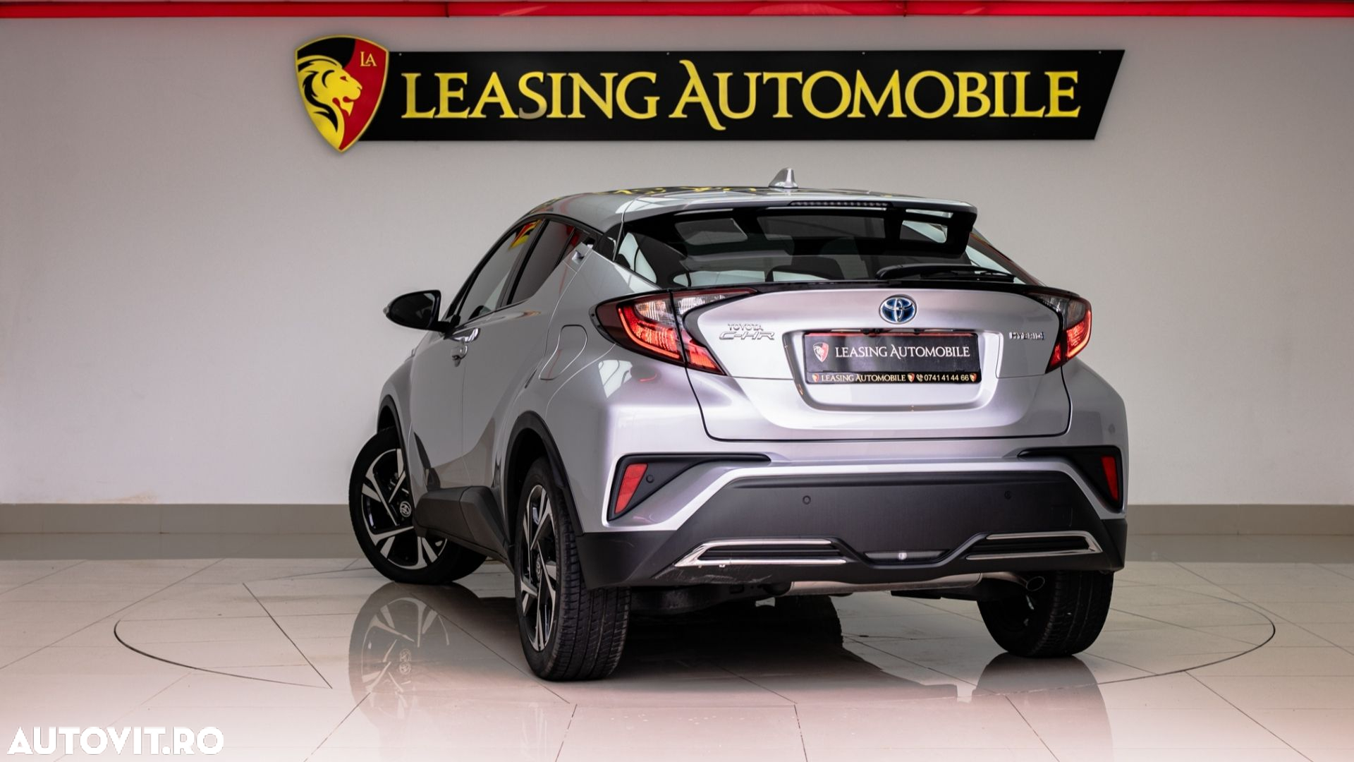 Toyota C-HR 2.0 Hybrid Team Deutschland - 7