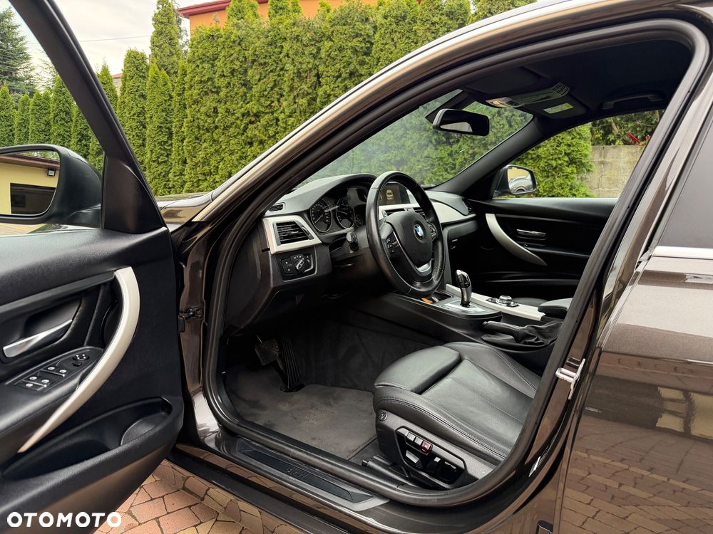 BMW Seria 3 320d Efficient Dynamic Edition Blue Performan Luxury Line - 23