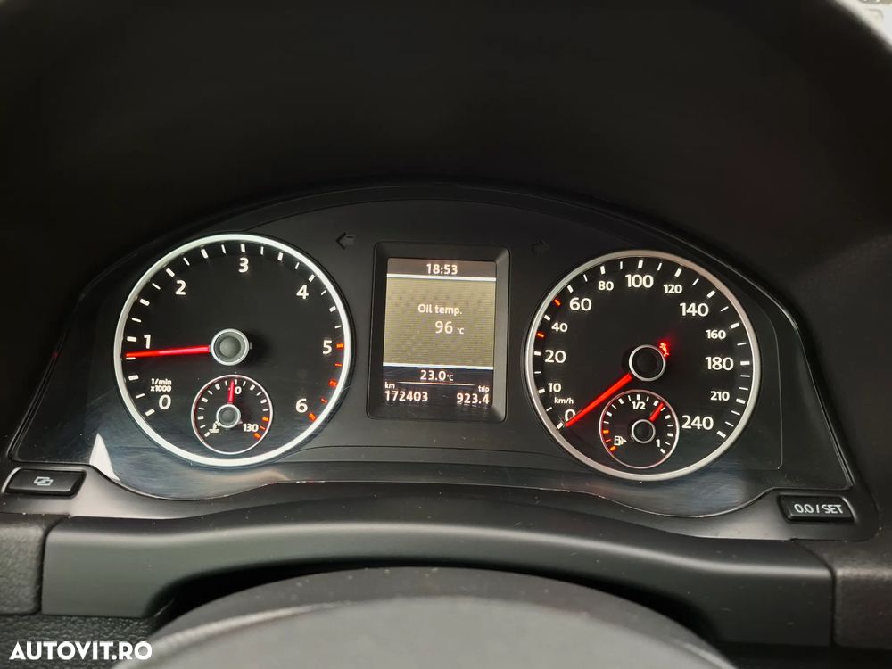 Volkswagen Tiguan 2.0 TDI DPF BlueMotion Technology Sport & Style - 9