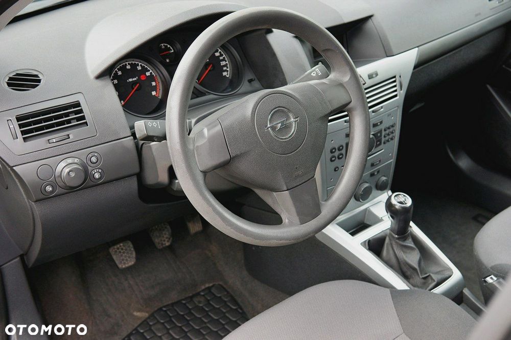 Opel Astra - 9