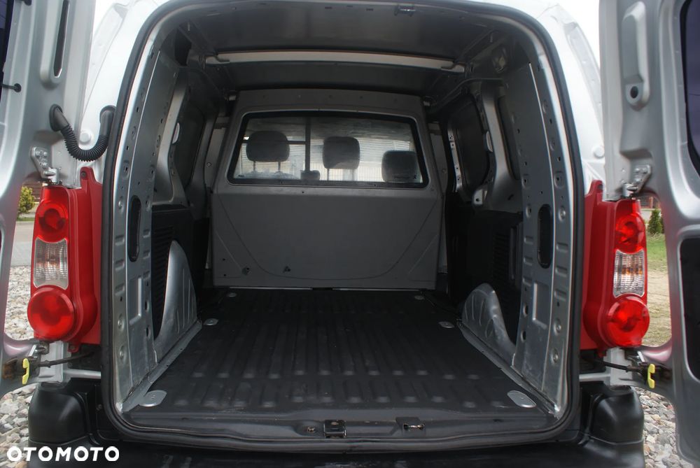 Peugeot Partner - 12