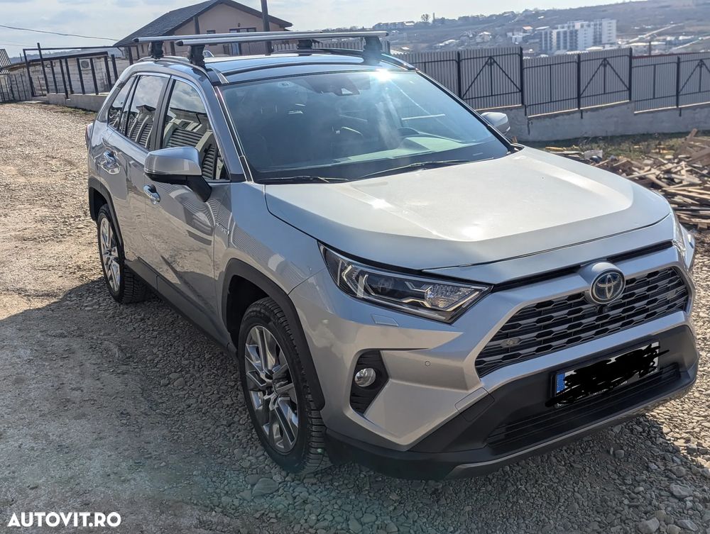 Toyota RAV4 - 2