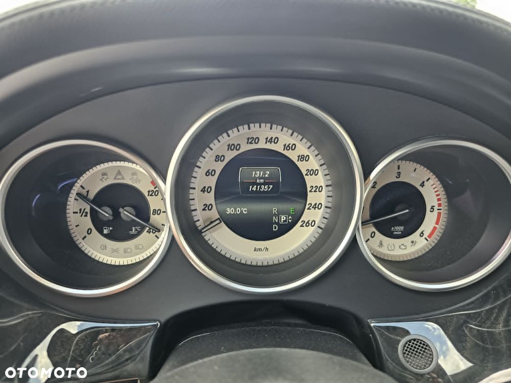 Mercedes-Benz CLS 350 BlueTEC 4-Matic - 33