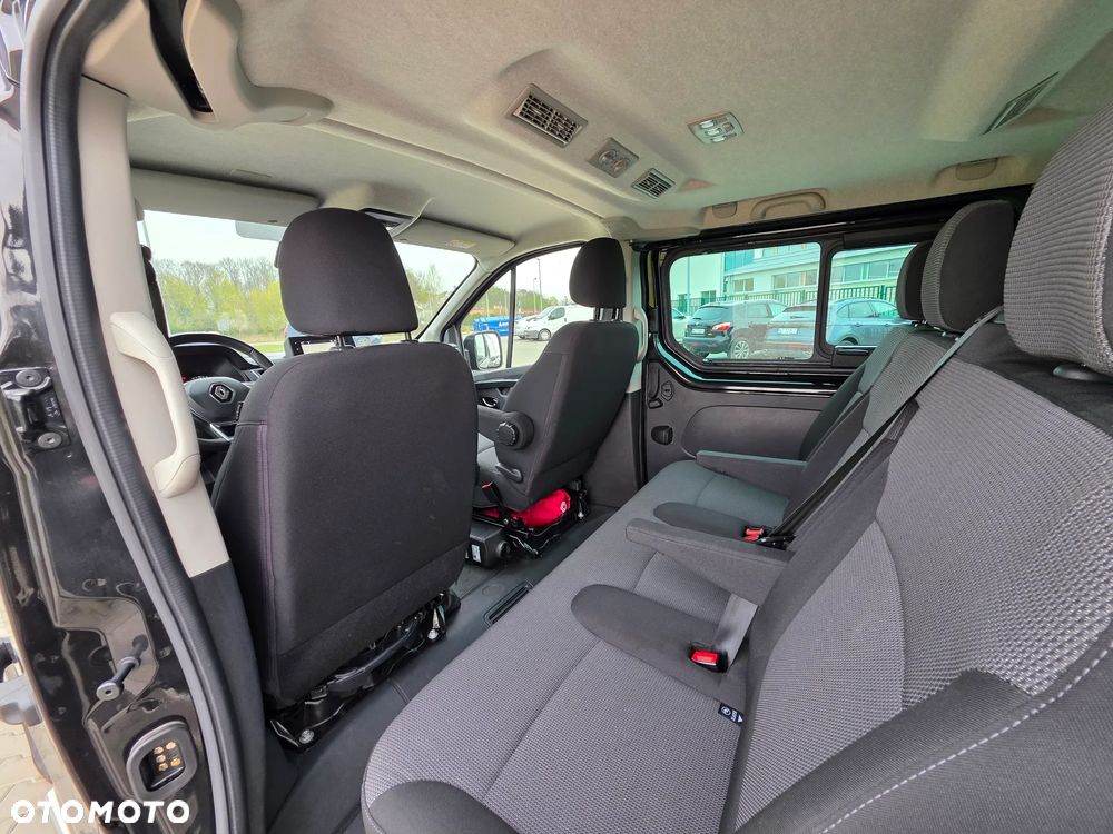 Renault Trafic - 26