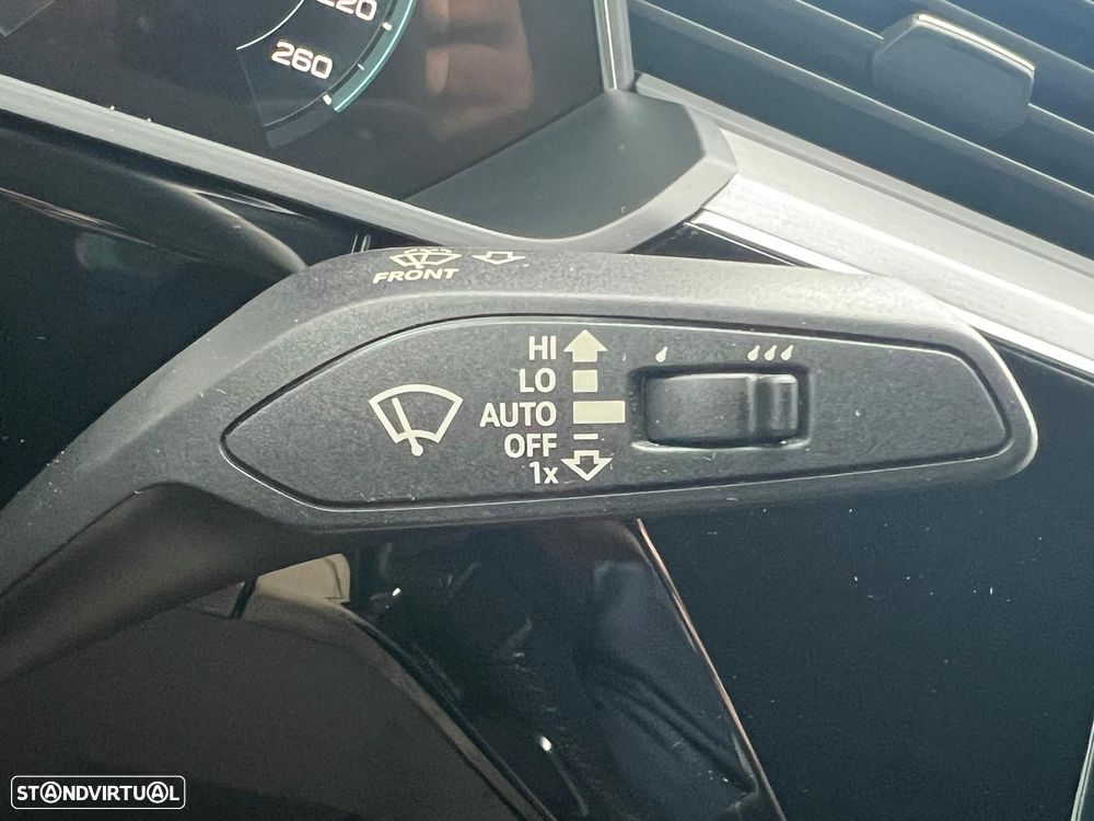 Audi Q8 e-Tron Sportback 50 quattro S line - 29