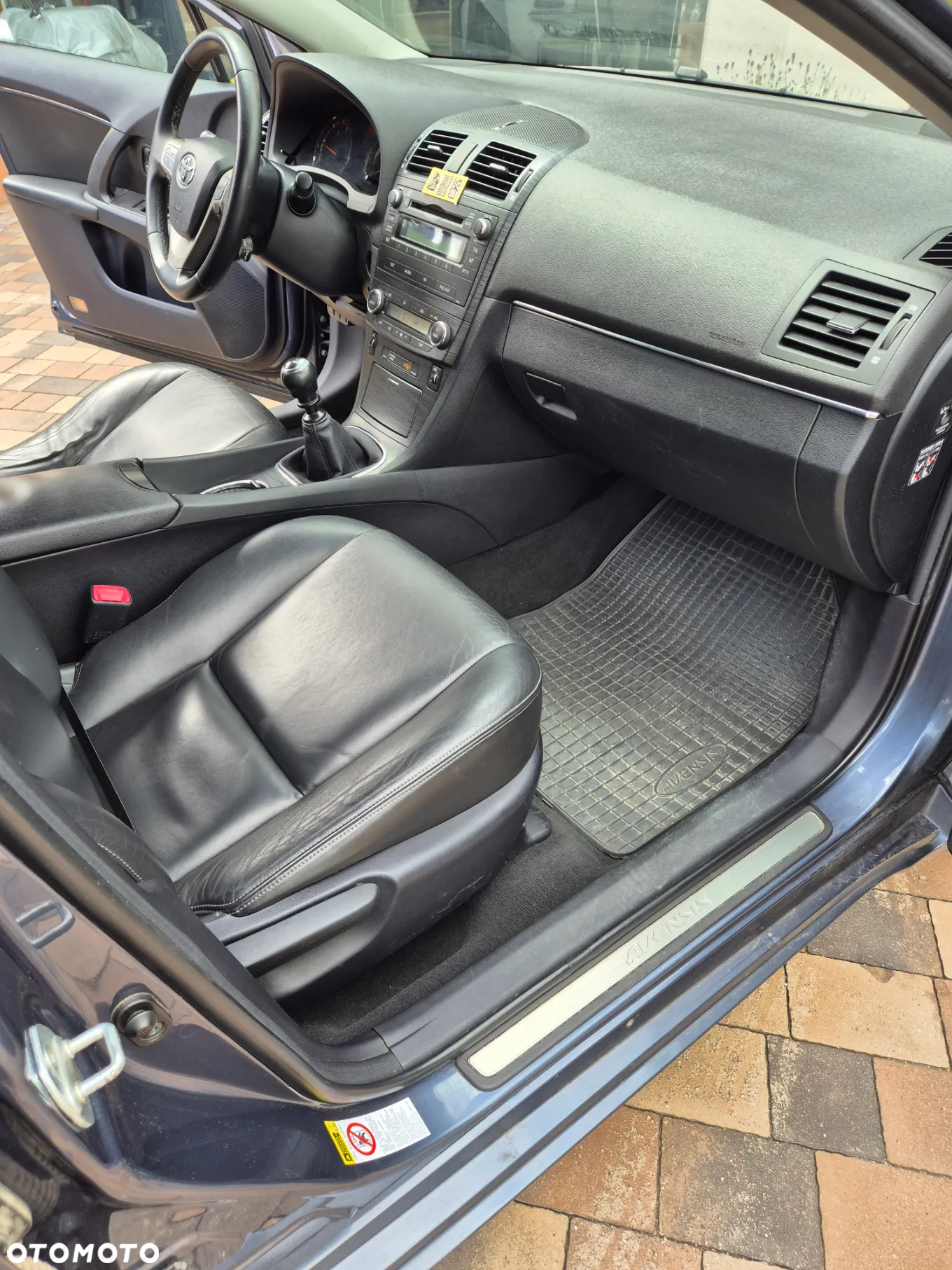 Toyota Avensis 2.2 D-4D Sol Plus - 10