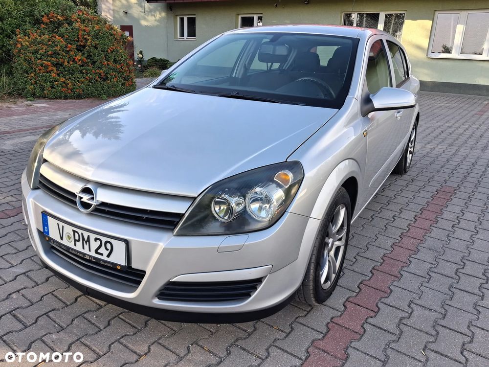 Opel Astra - 2