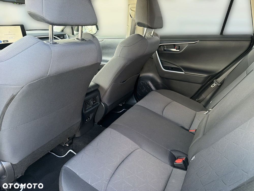 Toyota RAV4 - 12