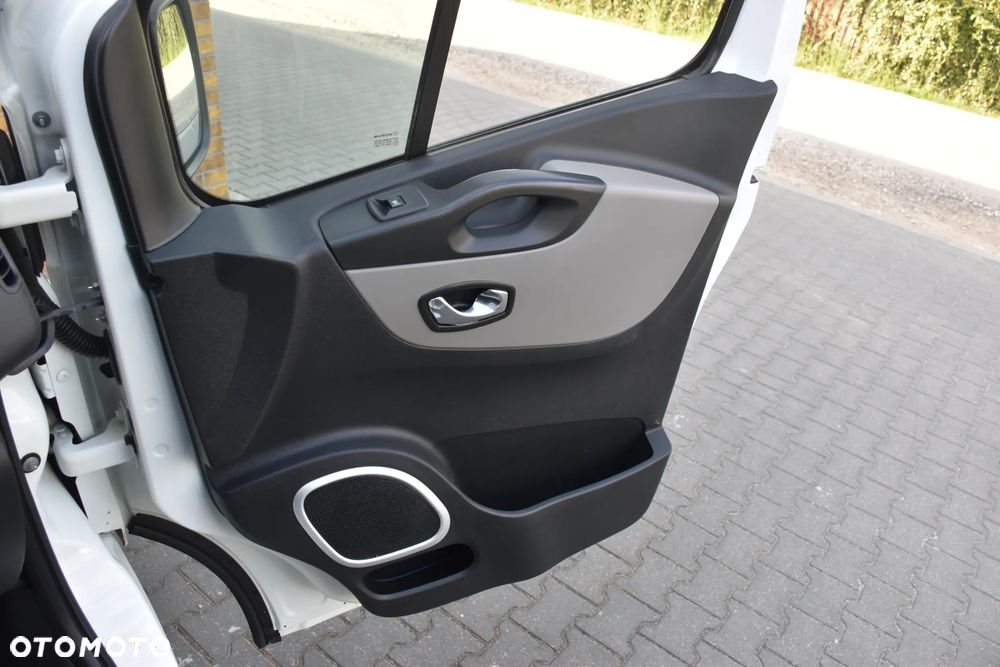 Renault Trafic Long L2H1 - 19
