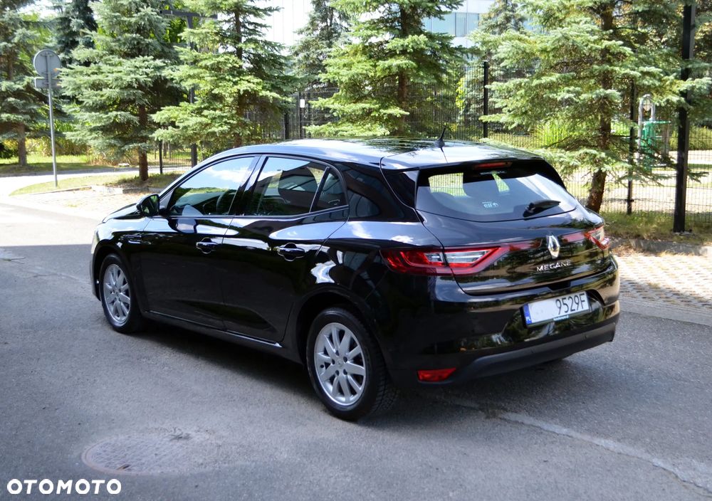 Renault Megane 1.6 SCe Business - 4