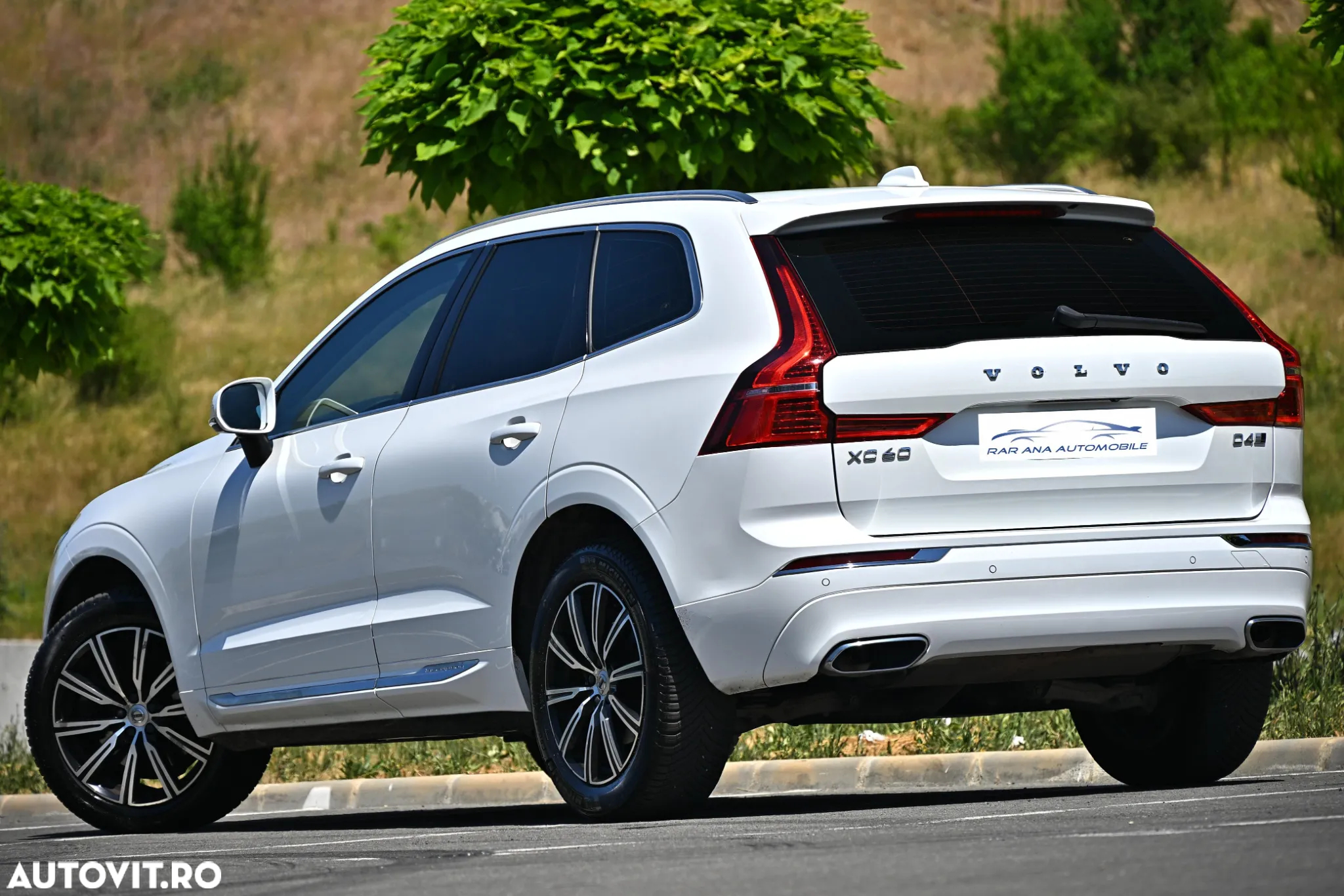 Volvo XC 60 D4 AWD Geartronic Inscription - 4