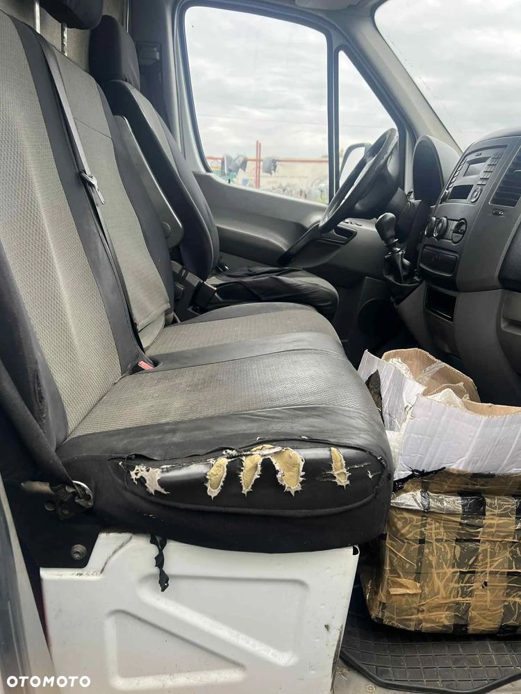 Mercedes-Benz SPRINTER - 2