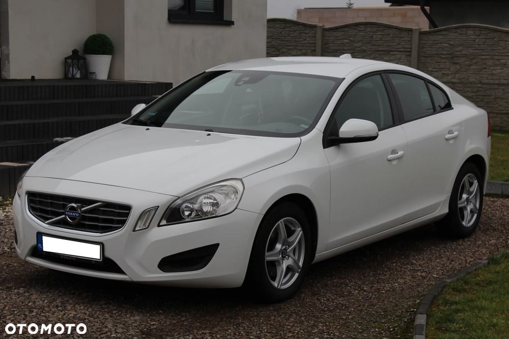 Volvo S60 DRIVe - 3
