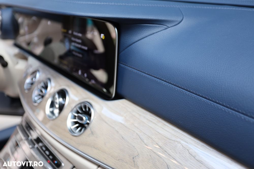 Mercedes-Benz E 200 MHEV - 23