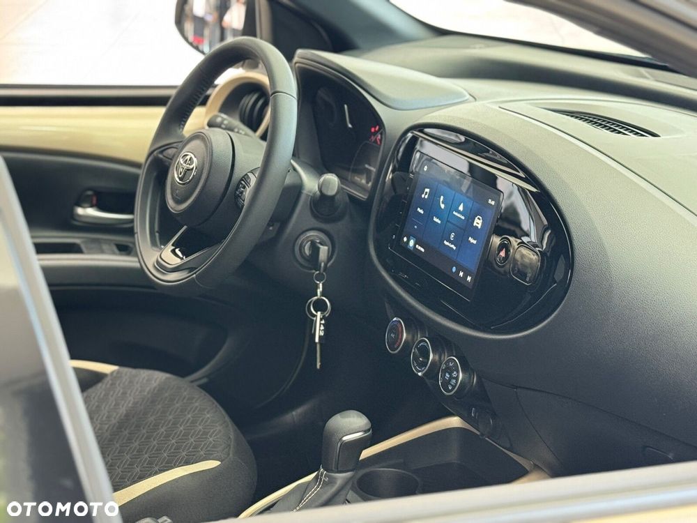 Toyota Aygo X - 35