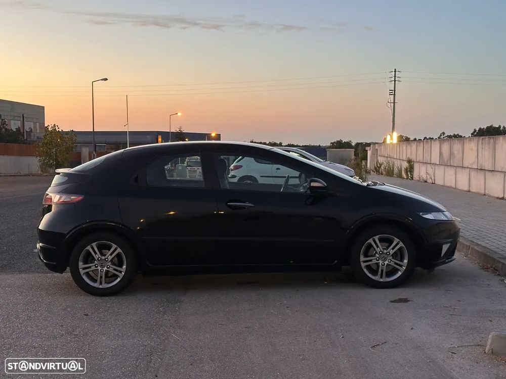 Honda Civic 1.4 i-VTEC Sport - 5