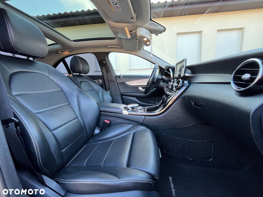 Mercedes-Benz Klasa C 220 (BlueTEC) d T 7G-TRONIC Avantgarde - 22