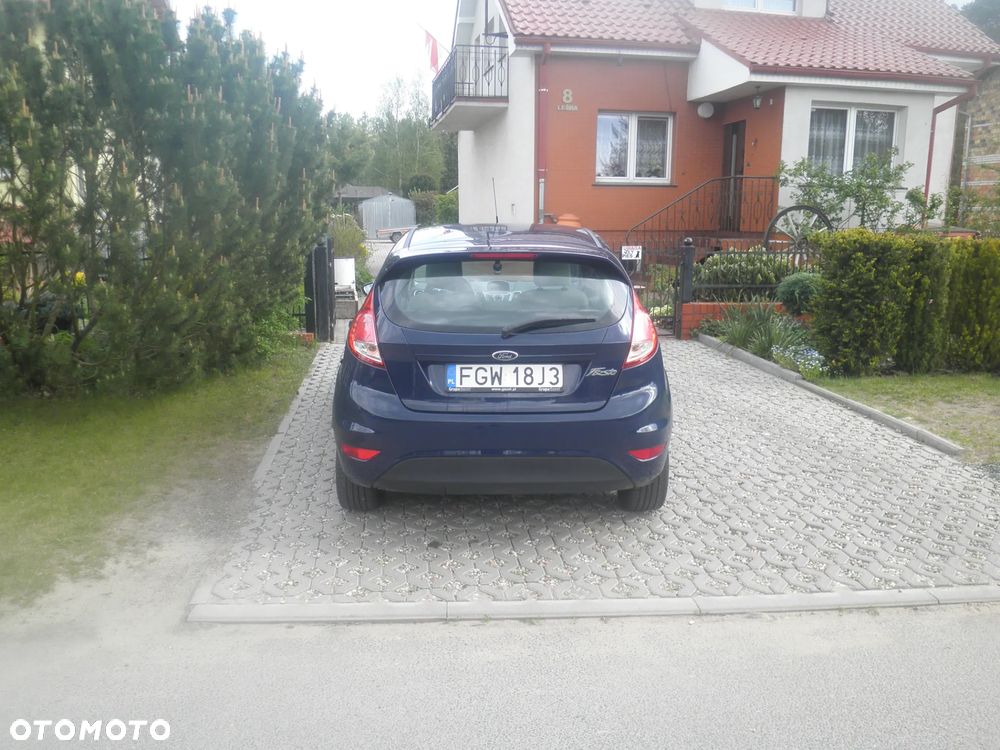 Ford Fiesta 1.25 Trend - 10