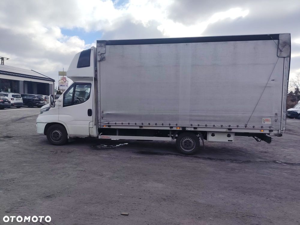 Iveco DAILY - 6