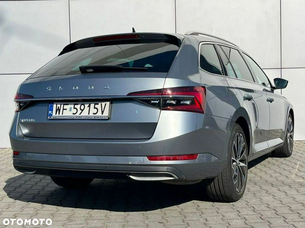Skoda Superb 2.0 TSI L&K DSG - 9